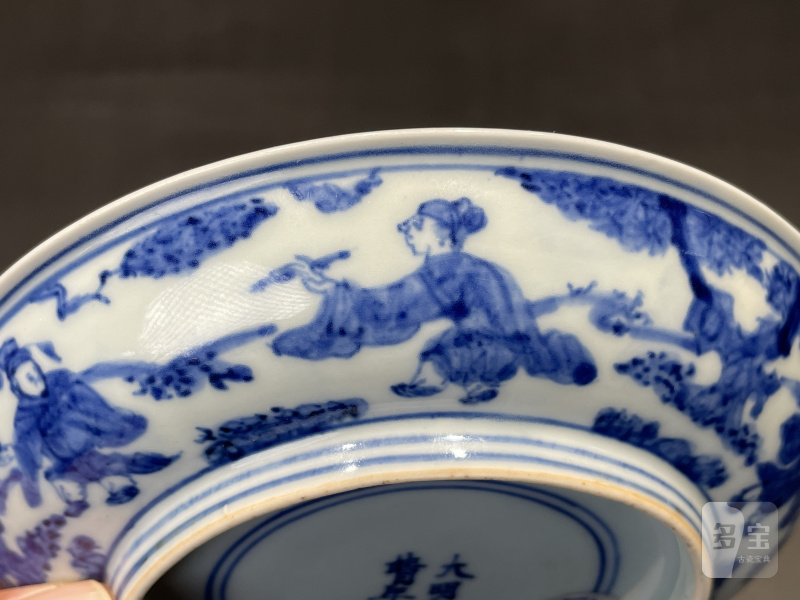 明嘉靖 青花外青花高仕内穿花凤纹盘 - 图8